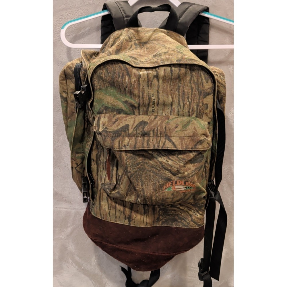 Vintage Fieldline Camo Backpack USA Suede Bottom Realtree Hunting Pack
